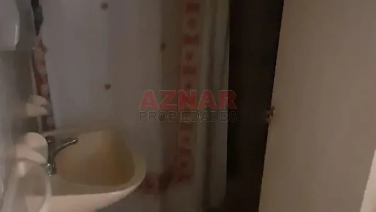Casa en venta en Elizondo esq. Curiale (B. Coll casa 4)