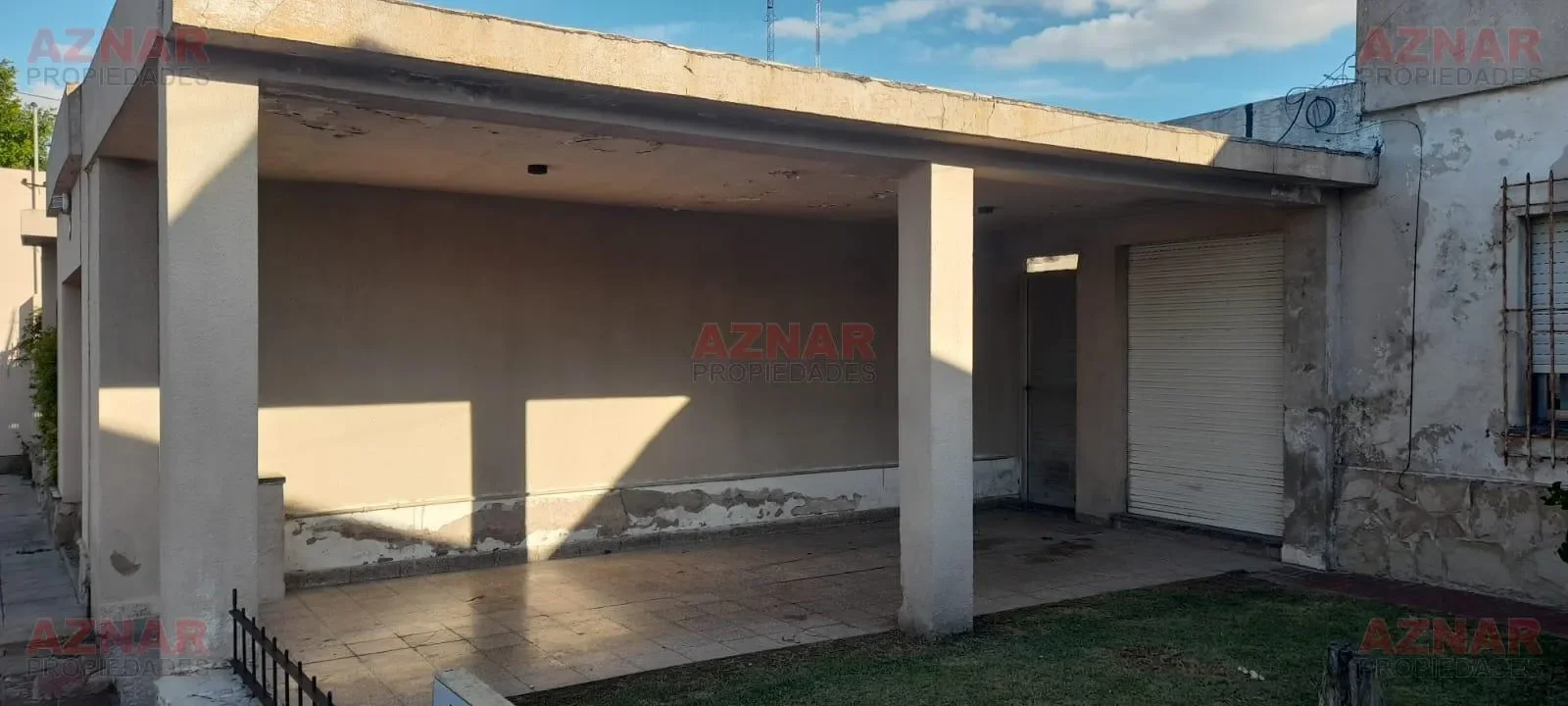 Casa en venta en Del Busto 965