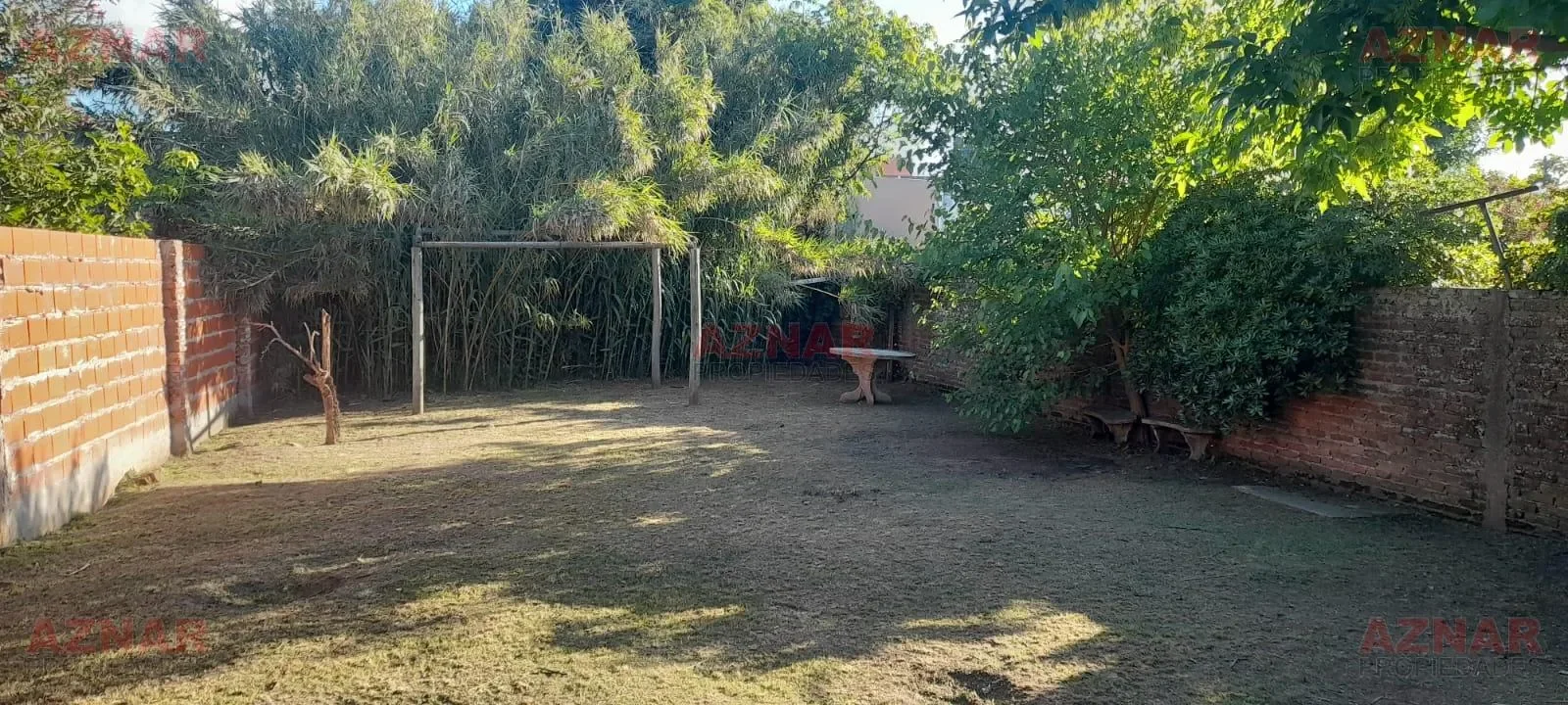 Casa en venta en Del Busto 965