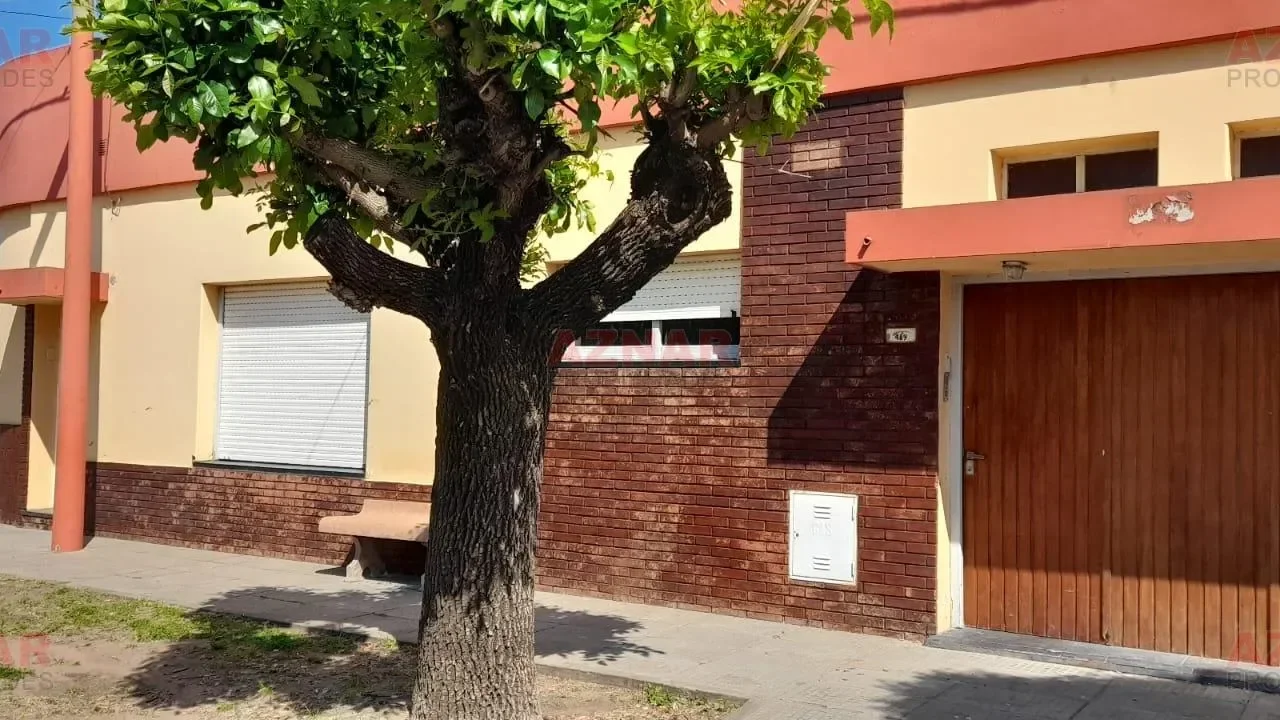 Casa en venta en Leonetti Nº 489 e/ Avellaneda y Alem
