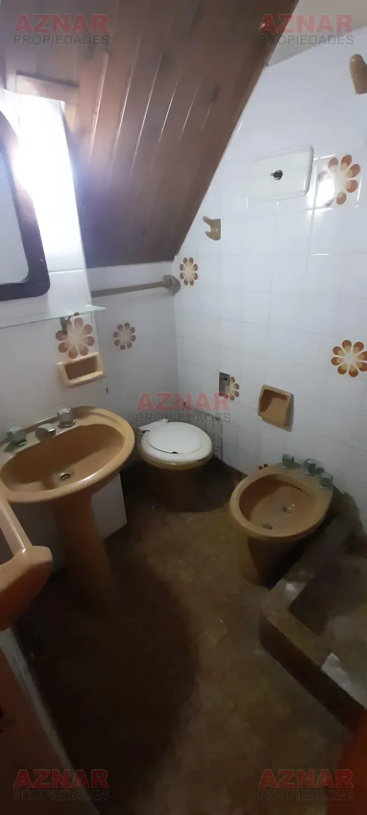 Casa en venta en Leonetti Nº 489 e/ Avellaneda y Alem