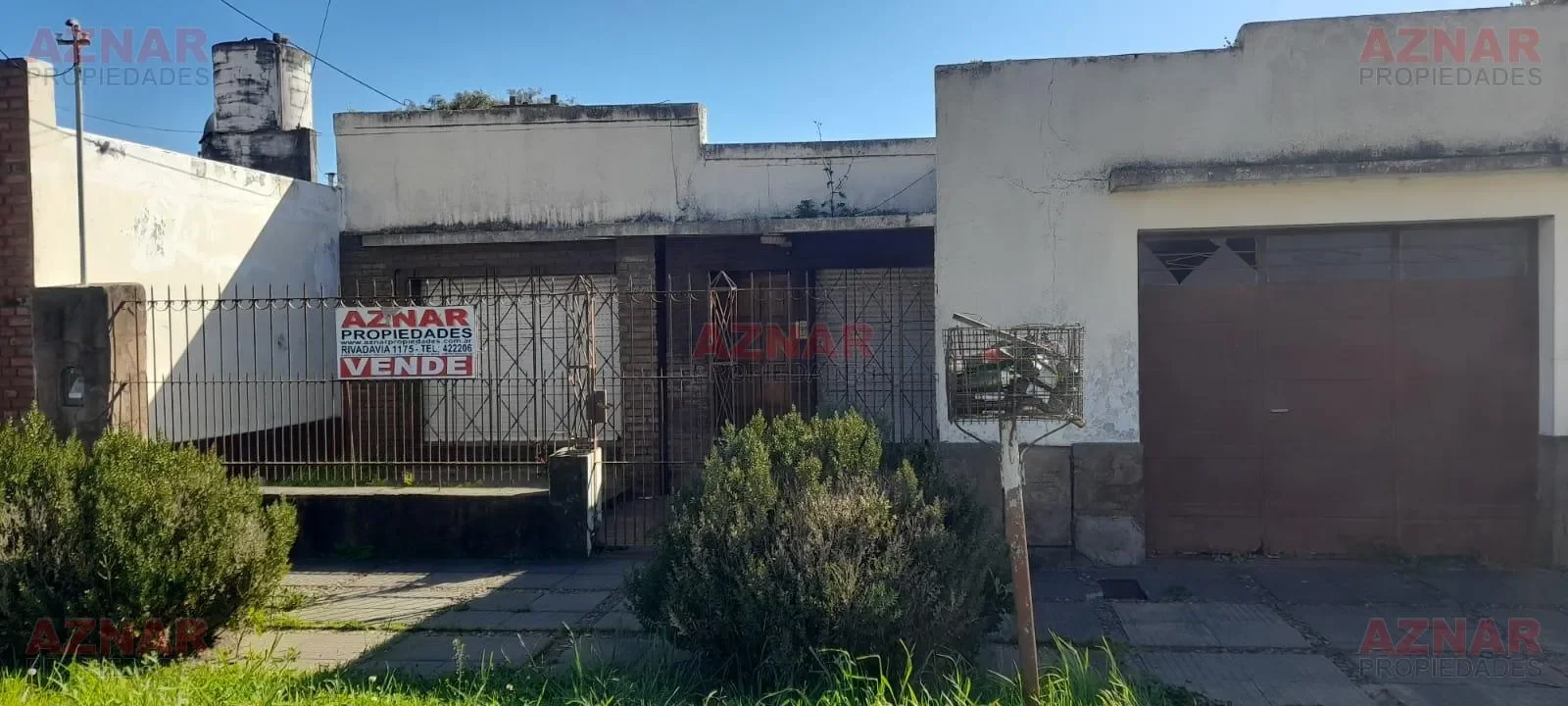 Casa en venta en Ameghino N° 980