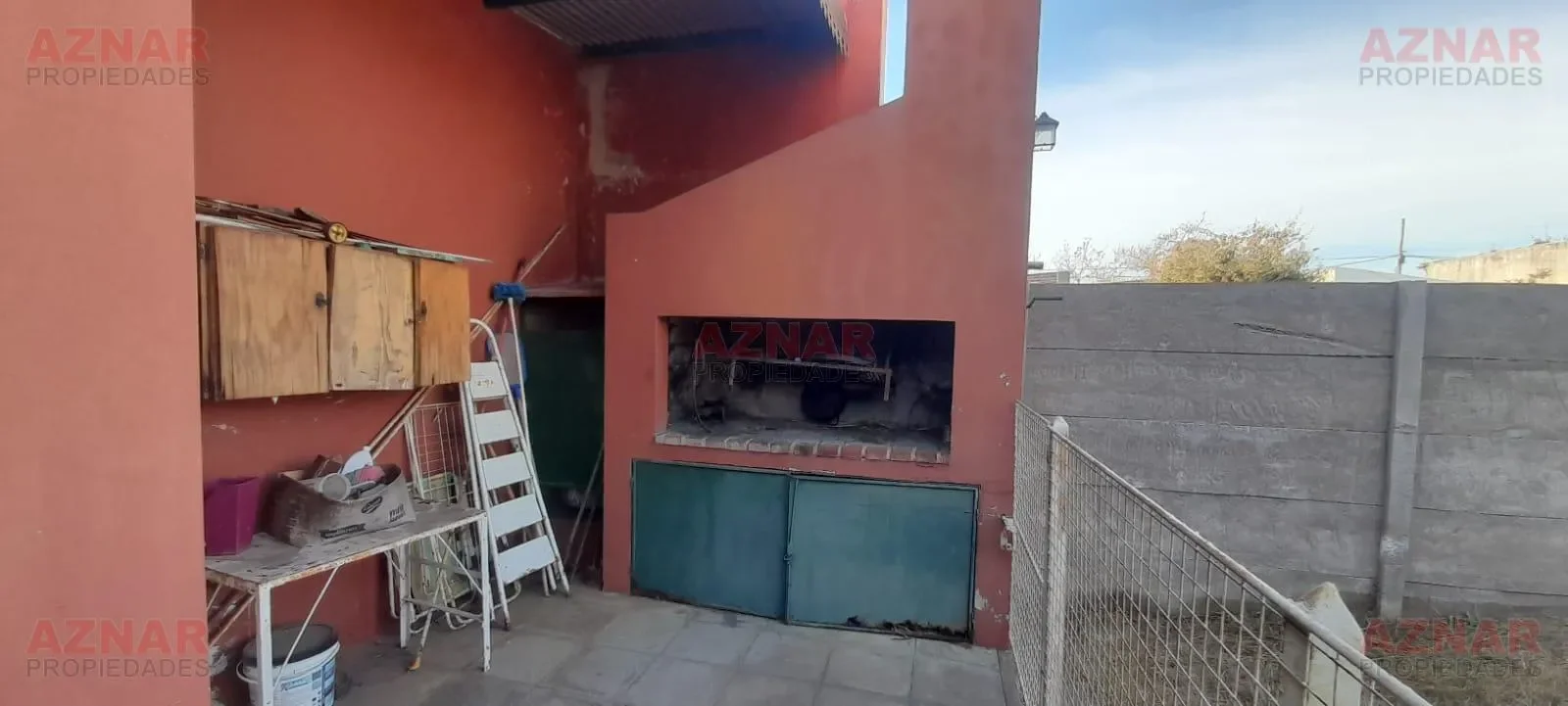 Casa con Local en venta en Gral. Paz Nº 1665