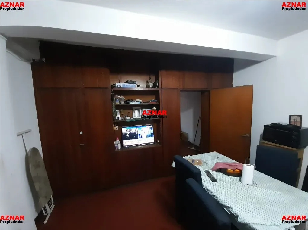Departamento en venta en Aguirre N° 120 e/ Pellegrini y Belgrano - Dto 2