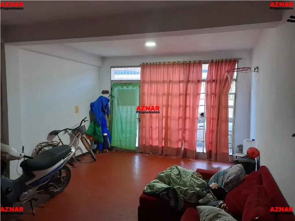 Departamento en venta en Aguirre N° 120 e/ Pellegrini y Belgrano - Dto 2