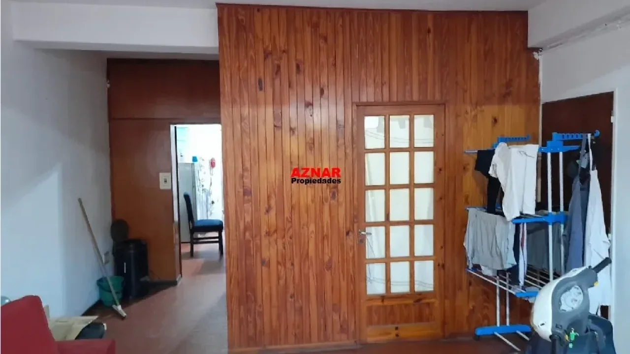 Departamento en venta en Aguirre N° 120 e/ Pellegrini y Belgrano - Dto 2