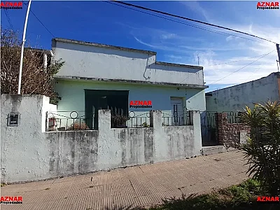 Casa en venta en Salta N° 1765  e/ Pringles y Rauch