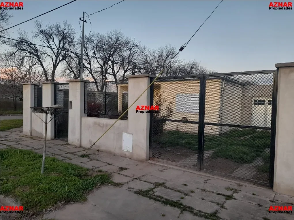 Casa en venta en Sargento Cabral 916 esquina Gral. Paz
