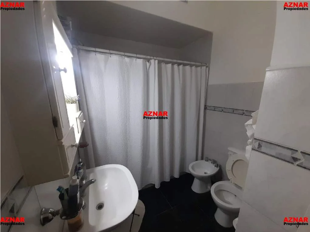 Casa en venta en Roca N° 15 e/ Rivadavia y General Paz