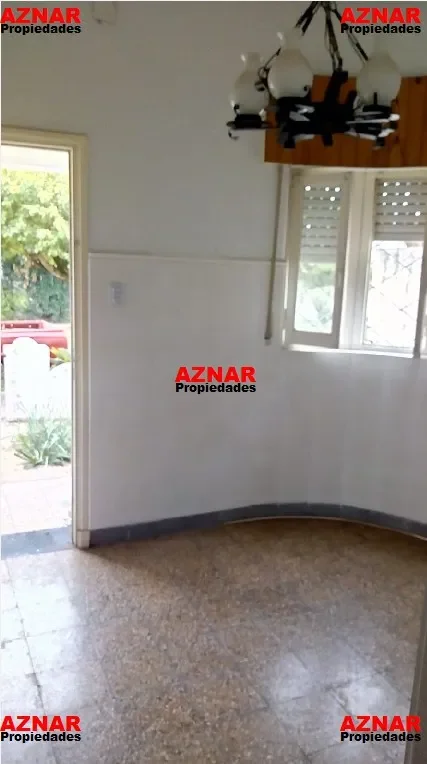 Casa en venta en Alfonsina Storni Nº380 e/ Filiberto y Manzi - MECHITA