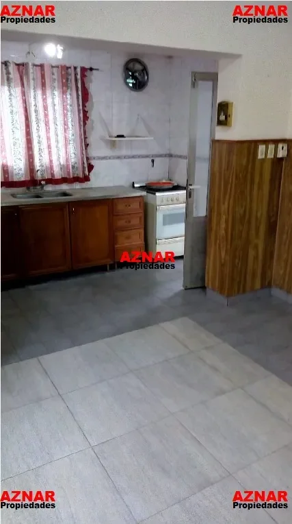 Casa en venta en Alfonsina Storni Nº380 e/ Filiberto y Manzi - MECHITA