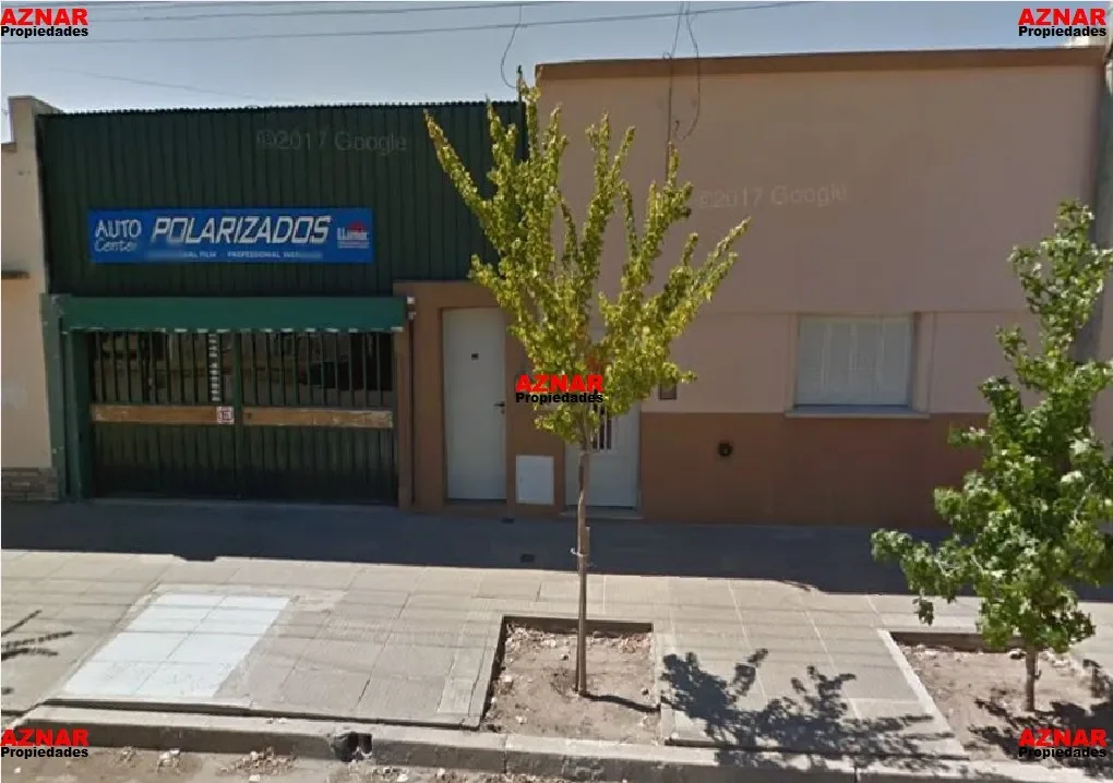 Casa con Local en venta en Brandsen Nº 618 e/ Moreno y Urquiza