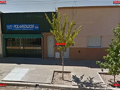 Casa con Local en venta en Brandsen Nº 618 e/ Moreno y Urquiza
