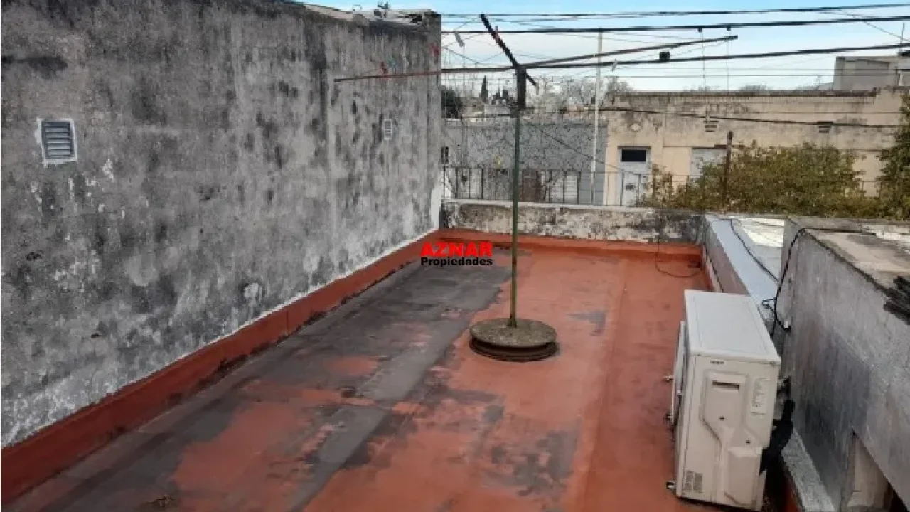 Casa en venta en Suarez Nº 224 e/ Belgrano y Del Busto