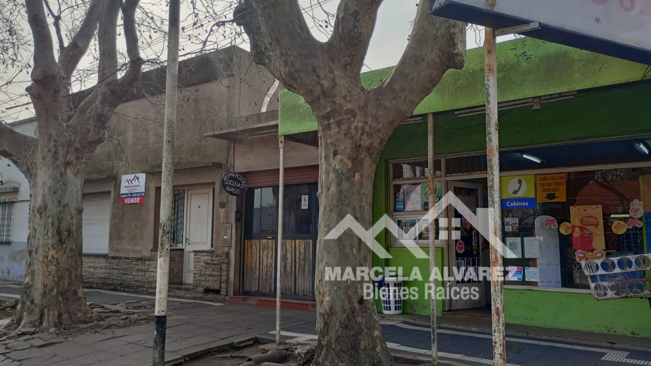 VENTA CASA CON LOCAL COMERCIAL Y DEPTO INTERNO
