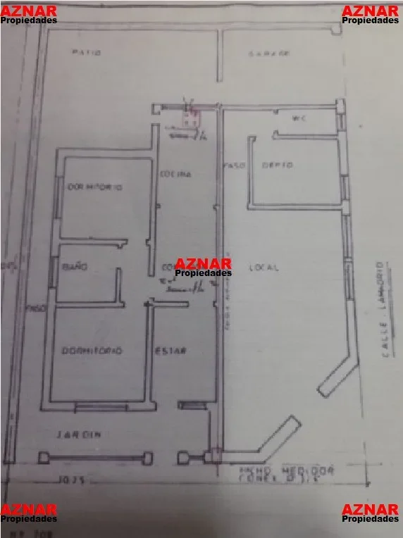 Casa con Local en venta en Alem Nº 705 e/ A. M. de Justo y El Pampero