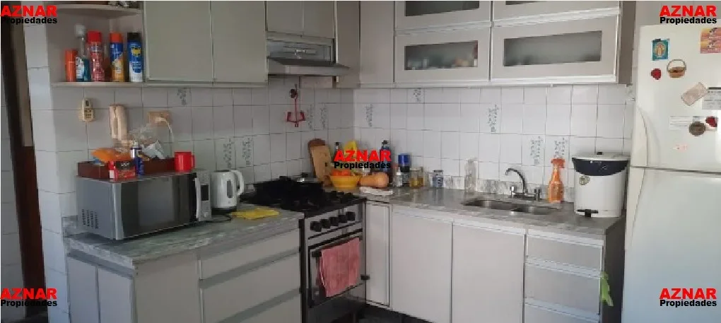 Casa en venta en Falcon Nº26 e/ Pellegrini y Rivadavia
