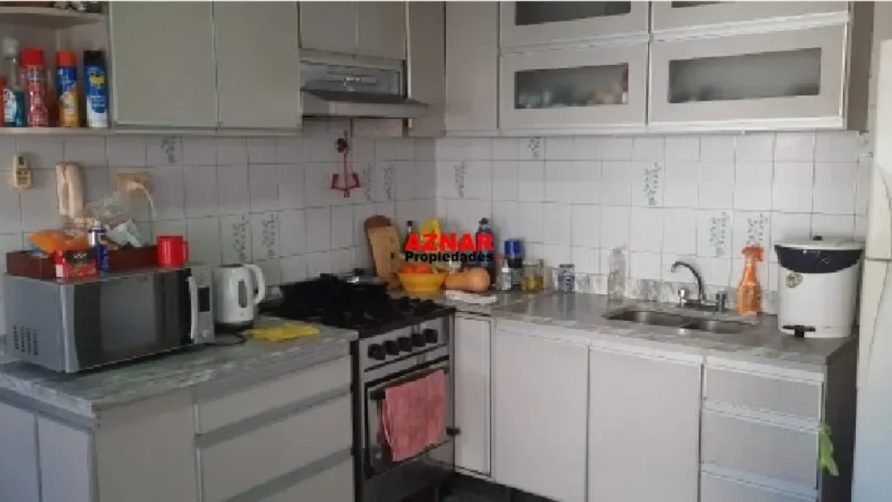 Casa en venta en Falcon Nº26 e/ Pellegrini y Rivadavia