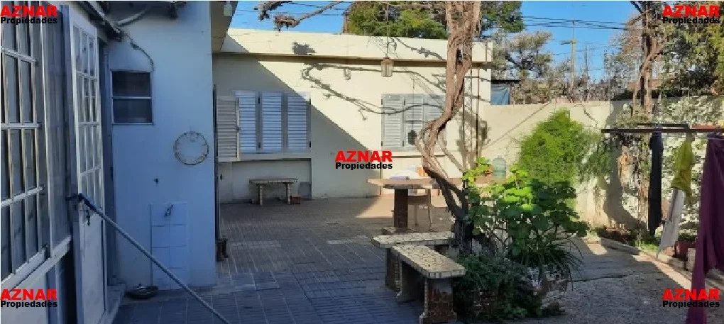 Casa en venta en Falcon Nº26 e/ Pellegrini y Rivadavia