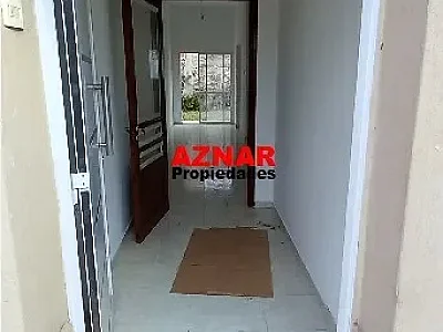 Casa en venta en Alicia M. de Justo N° 283  e/ Remedios de Escalada y San Martin