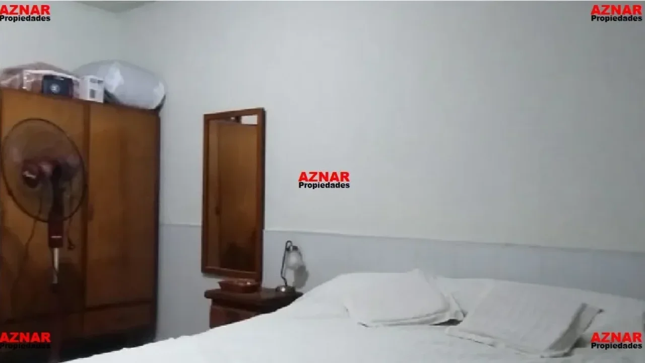 Casa en venta en Avellaneda N° 647  e/ Quenard y A. M. de Justo