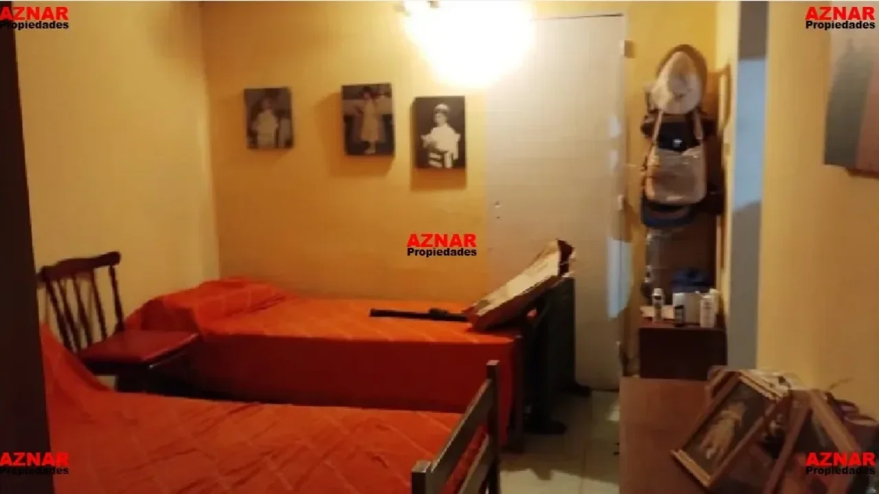 Casa en venta en Avellaneda N° 647  e/ Quenard y A. M. de Justo