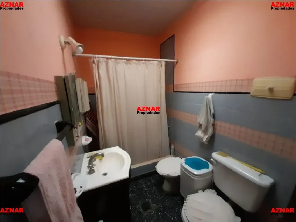 Casa en venta en El Pampero N° 448  e/ Avellaneda y Alem