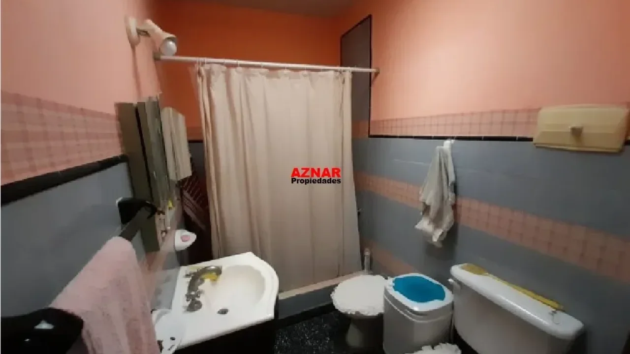 Casa en venta en El Pampero N° 448  e/ Avellaneda y Alem
