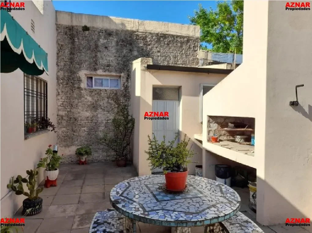 Casa en venta en El Pampero N° 448  e/ Avellaneda y Alem