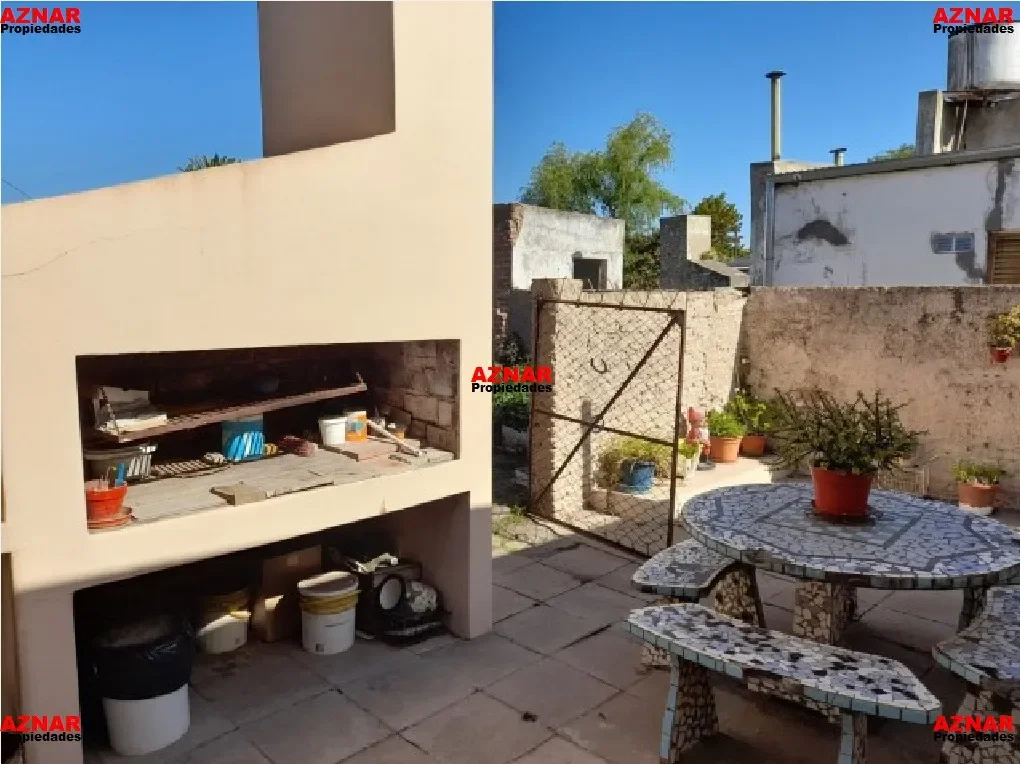 Casa en venta en El Pampero N° 448  e/ Avellaneda y Alem