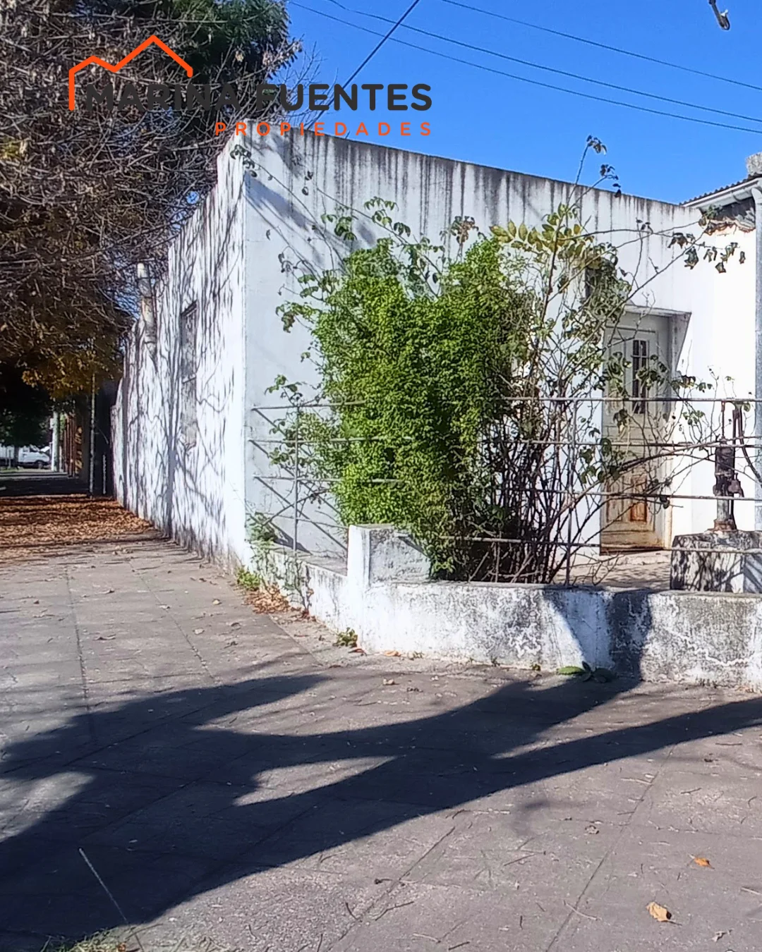 EN VENTA ➡️ CASA A RECICLAR