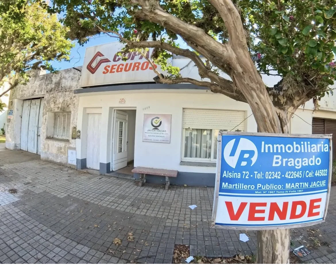 Casa + Galpon En Venta