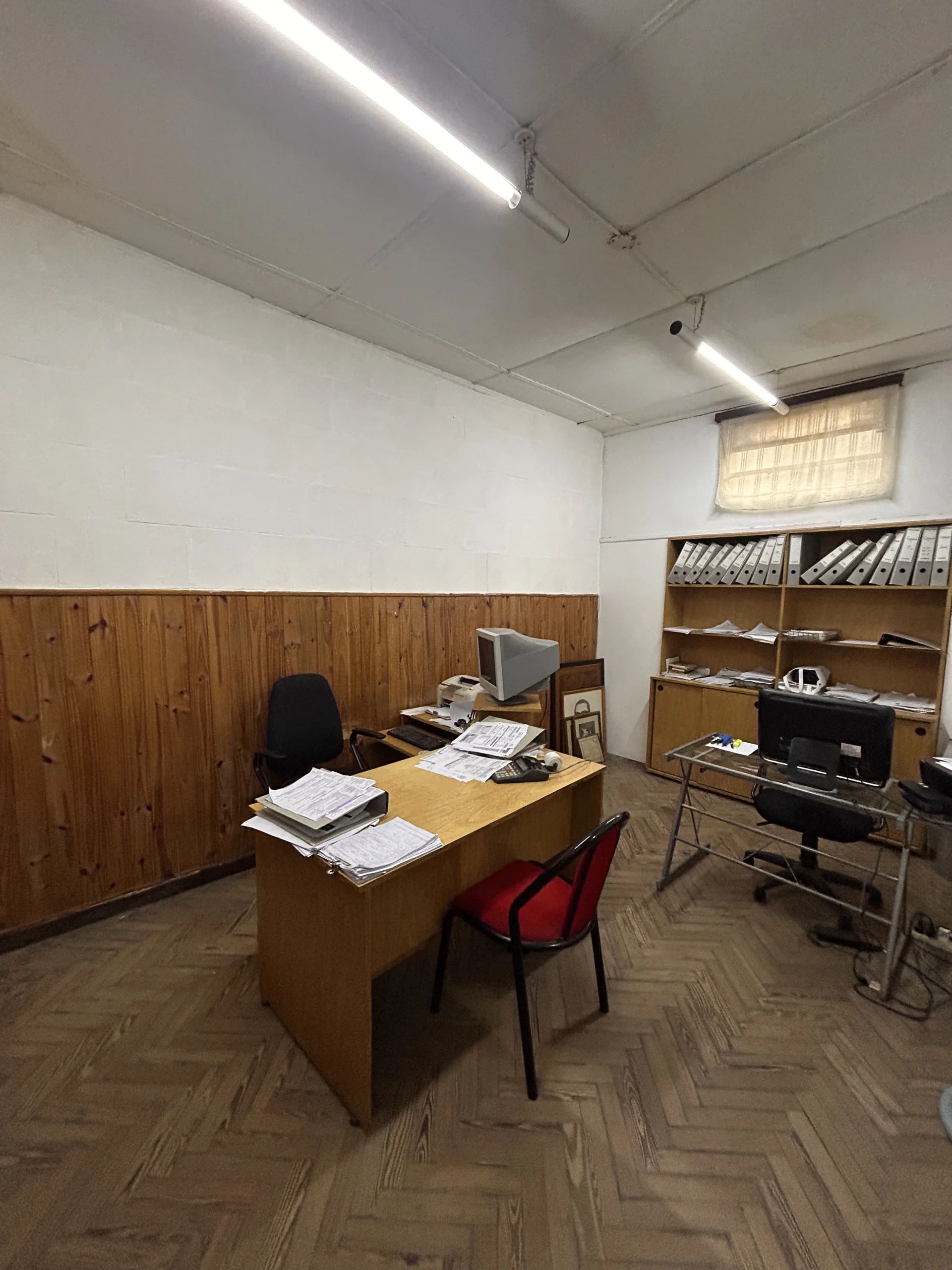 Casa + Galpon En Venta