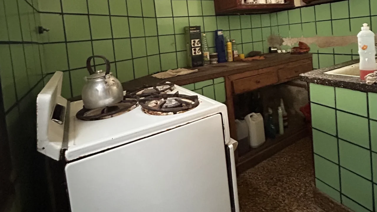 Casa + Galpon En Venta