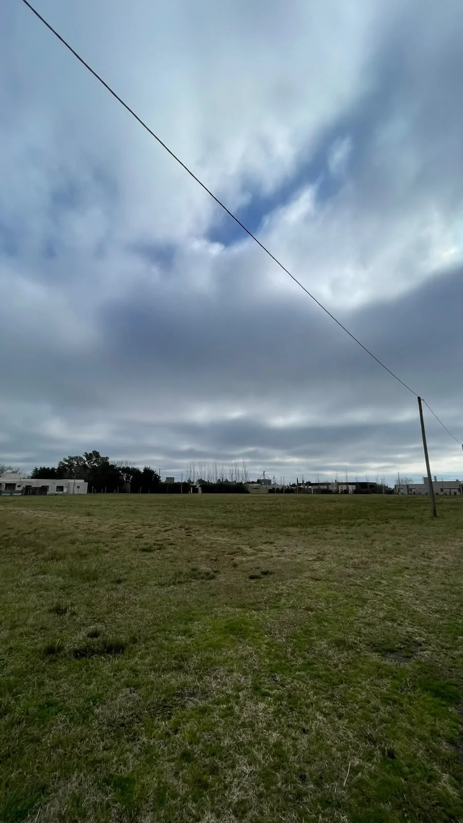 VENTA LOTE Baigorria entre Las Carmelias y Carlos Gardel (zona Aeroclub)