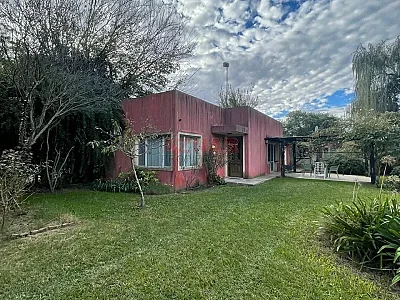 Quinta en venta en  Dorrego Nº 602 e/ Quenard y El Pampero