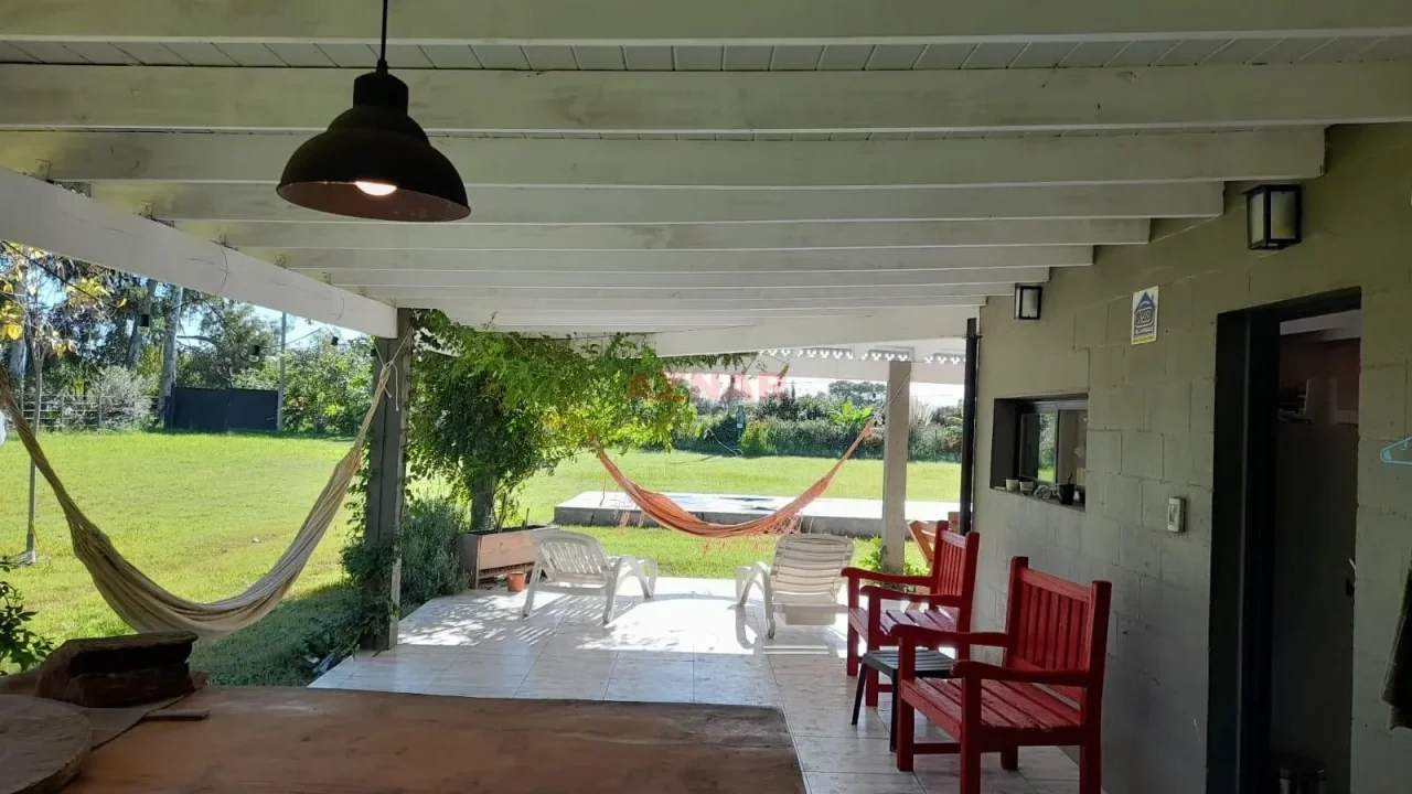 Quinta en venta en De Los Meandros Nº 23 e/ Cuenca y Las Riveras (Barrio Las Lilas)