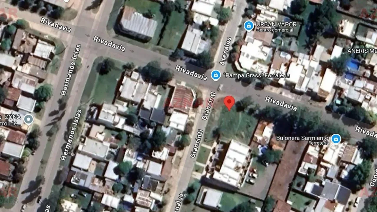 Terreno en venta en  Rivadavia y Giacinti