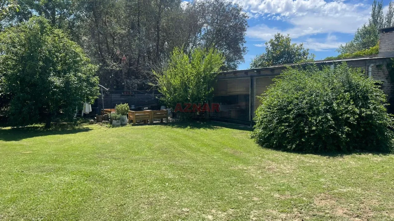 Quinta en venta en Leonetti Nº 1174