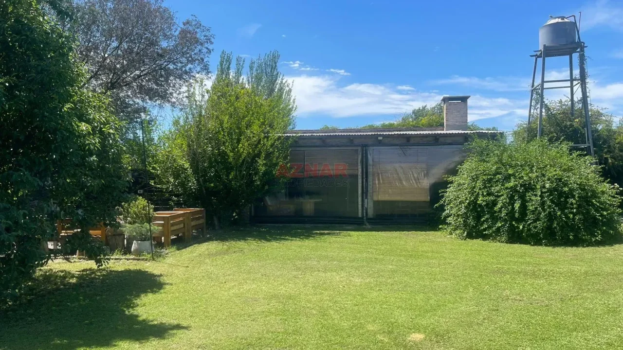 Quinta en venta en Leonetti Nº 1174