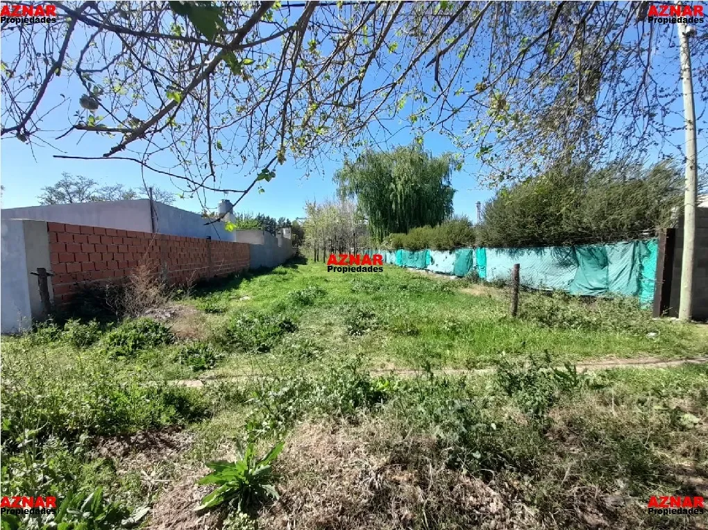 Terreno en venta en Saavedra Nº 1060 e/ C. Gardel y la via