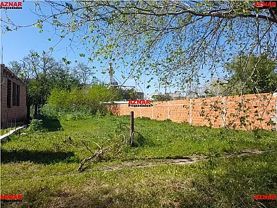 Terreno en venta en Saavedra Nº 1030 e/ C. Gardel y la via