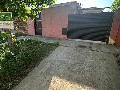 Departamento Calle Germán Vega e/Pellegrini y Rivadavia