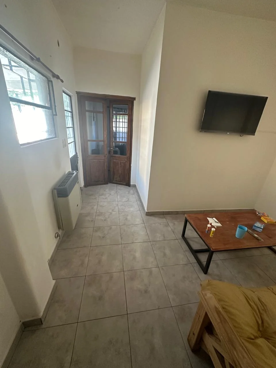 Departamento Calle Germán Vega e/Pellegrini y Rivadavia