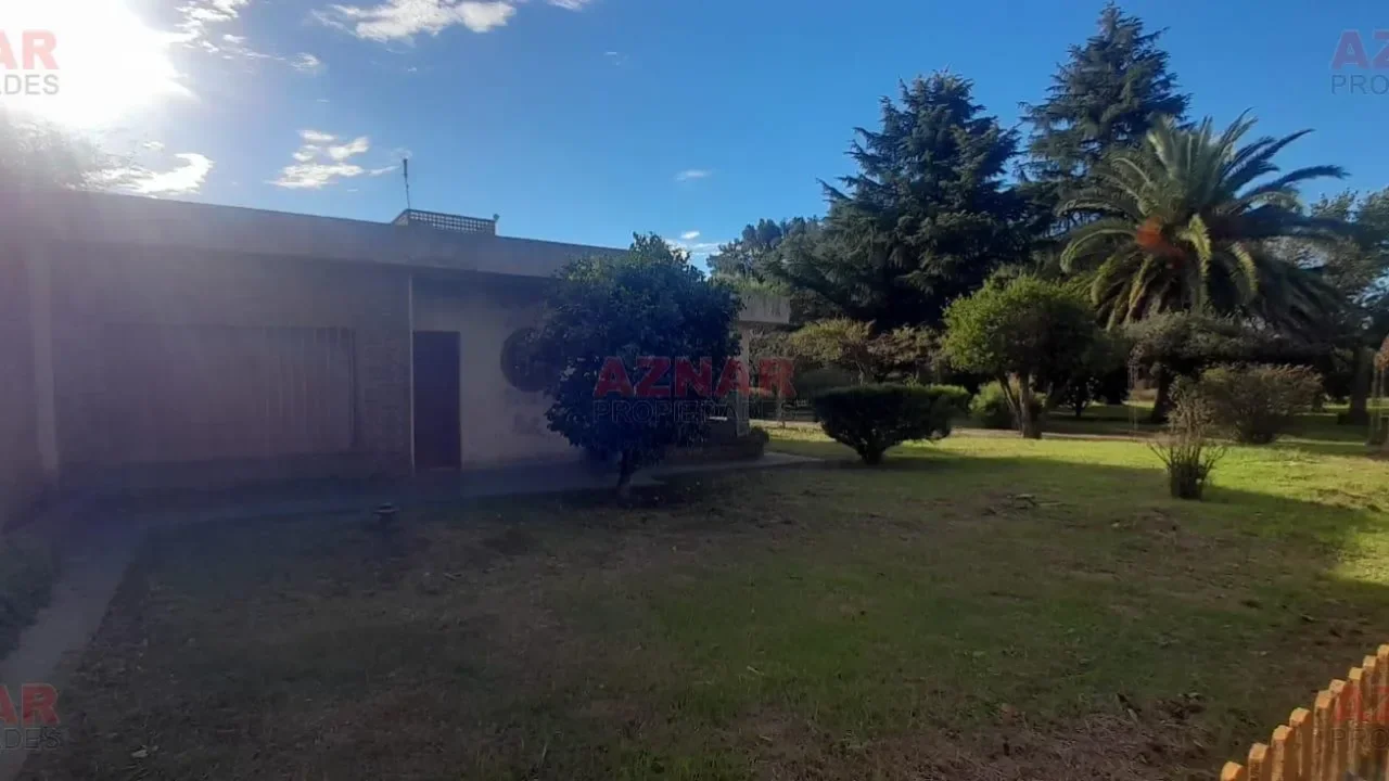 Quinta en venta en calle Los Cedros Nº846