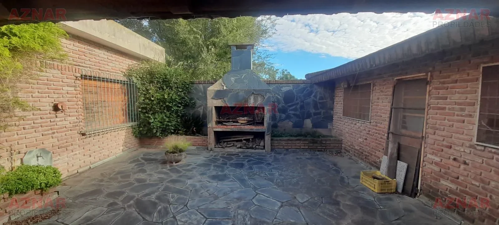 Quinta en venta en calle Los Cedros Nº846