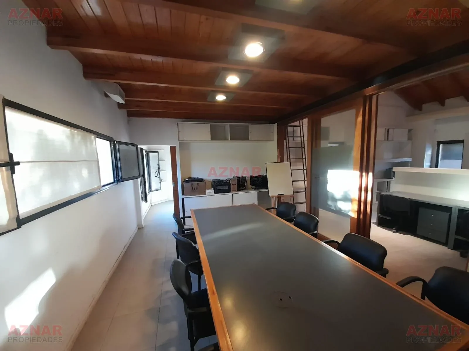 Oficinas comerciales y administrativas en venta en Elizondo Nº 2870