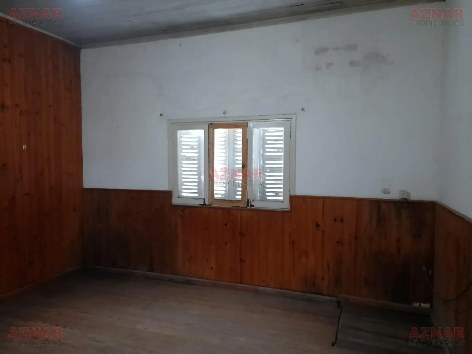 Casa con Local en venta en Avenida Quintana N° 332 e/ J. de Dios Filiberto y Quinquela Martin- Mechita