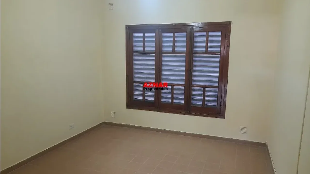 Departamento en venta en calle Aguirre N° 120 E/ Pellegrini y Belgrano