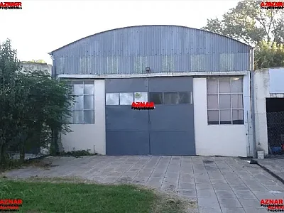 Galpón en venta en Sarmiento N° 1957  e/ Saavedra y Santa Maria